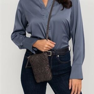 amsterdam heritage blommers leather phone bag